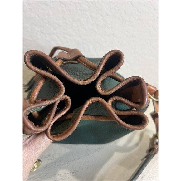 Vintage Dooney & Bourke Green All Weather Pebbled Leather Drawstring Bucket Bag - Picture 6 of 16